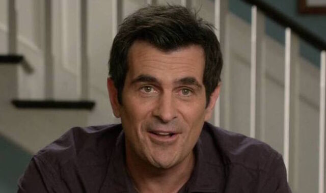 File:TyBurrell ModernFamily.jpg
