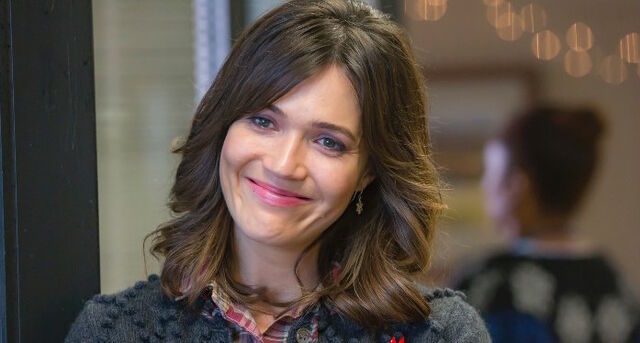 File:MandyMoore ThisIsUs.jpg