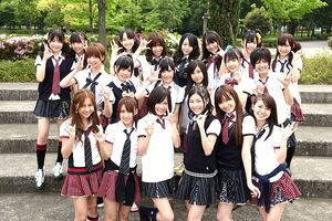 800px-Akb48