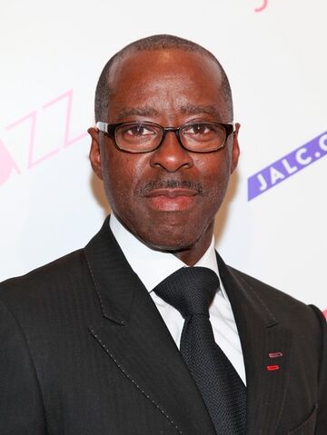 File:Courtney B Vance Paul Simon Songbook Benefit fXg2mGiOTntl.jpg