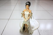 Yuna Coldcast Figurine Full