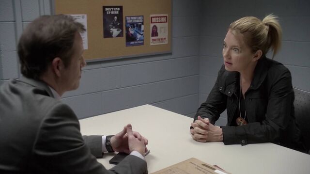 File:2x01 20 FBI, Elizabeth.jpg