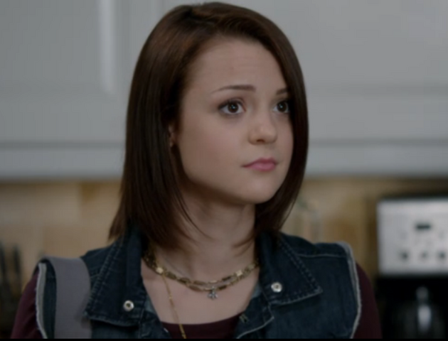 File:S1E2 Carter 1.png