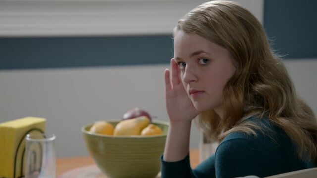 File:1x02 43 Taylor.jpg