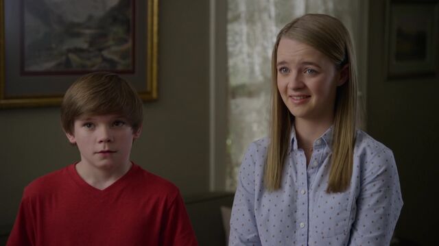 File:1x01 26 Taylor, Grant.jpg