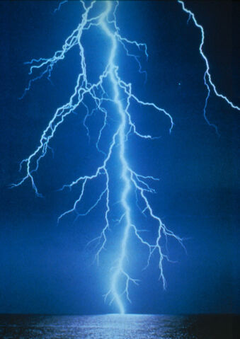 Ficheiro:Lightning.jpg