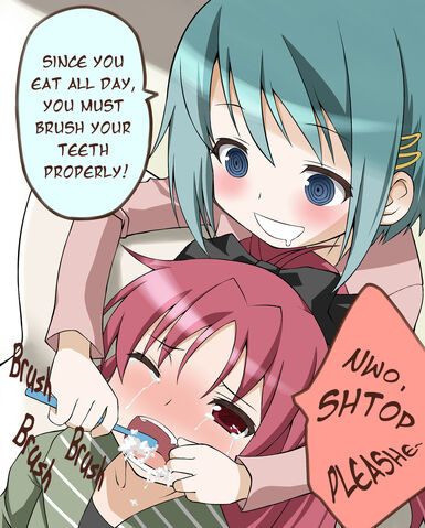 File:Crazy sayaka kyouko teeth.jpg