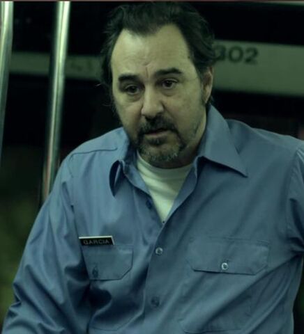 File:1x06 Ernesto.jpg