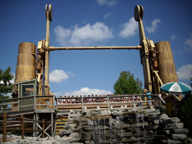 File:Twister ride.jpg