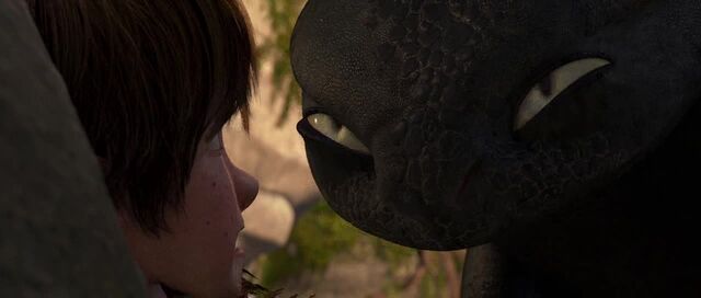 File:Toothless ready to attack.jpg