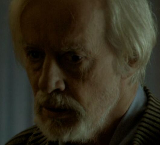 File:Older resident 1x08.jpg