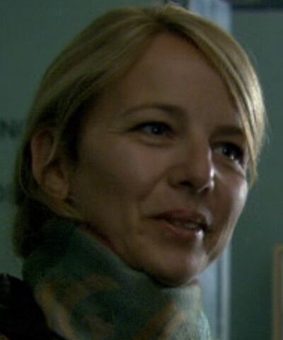 File:Hanne Meyer 1x05.jpg