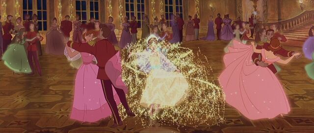File:Anastasia-Blu-Ray-anastasia-29637499-1356-576.jpg