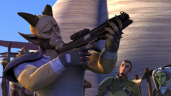 Cikatro Vizago vérifie les armes.png