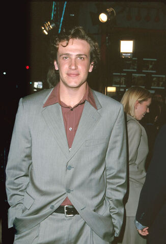 File:Jason-Segel-1999-001.jpg