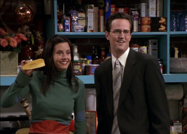 File:Chandler&Monica-7x04.png