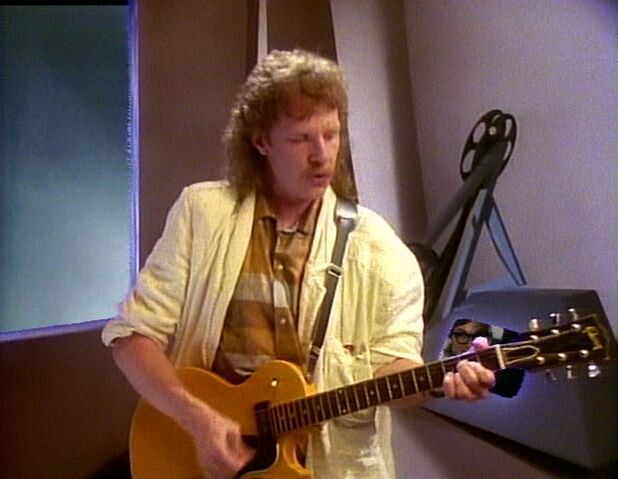 File:TommyLeeWallace.jpg