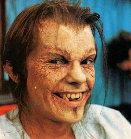 File:976-Evil Stephen Geoffreys 01.jpg