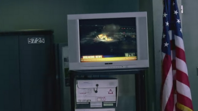 Archivo:Aircraft Burning.png