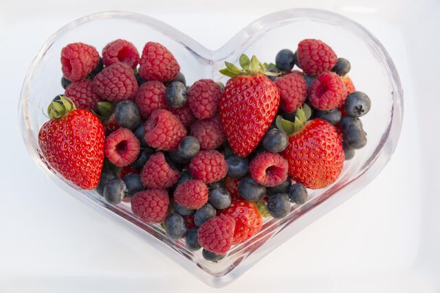 File:Frutas vermelhas.jpg