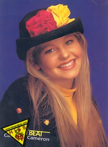 File:Candace-Cameron-full-house-581765 585 800.jpg