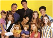 Full-house-cast.jp-3117