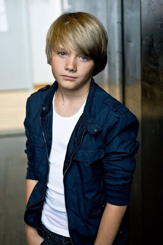 File:Dakota Goyo.jpg
