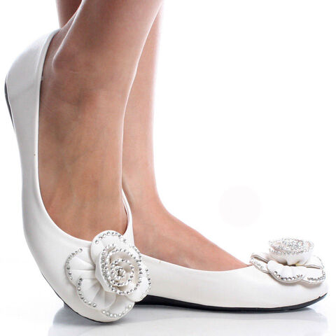 File:Mercedez-White-Womens-Designer.jpg