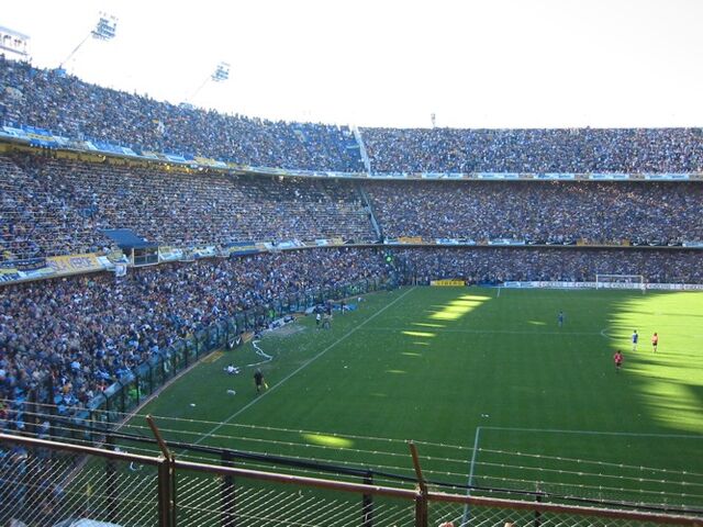 Archivo:La Bombonera.jpg