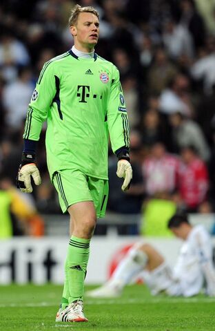 Arquivo:Manuel-Neuer em Ação.jpg