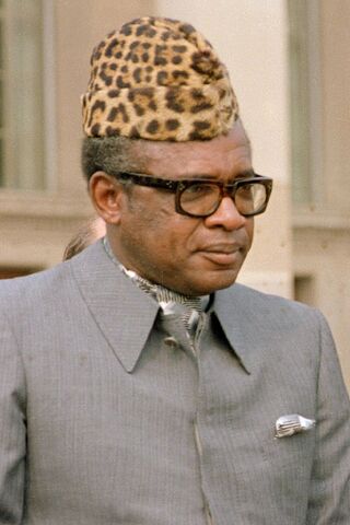 File:800px-Mobutu.jpg