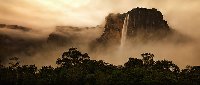 File:Angel Falls (large).jpg
