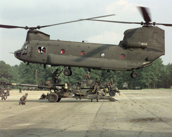 File:CH-47 2.jpg