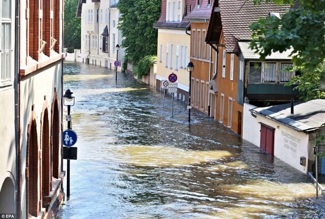 File:Flood-Amsterdam.jpg