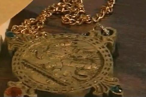File:Schatanjeagger Talisman.jpg