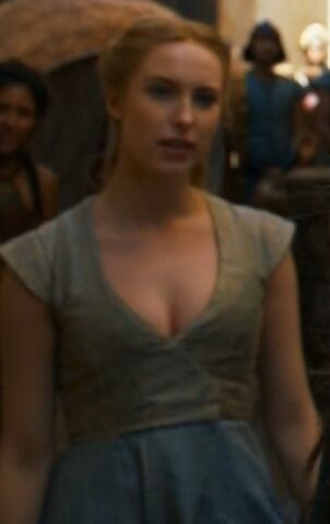 File:Margaerys handmaiden 301.jpg