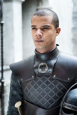 File:Grey Worm Longer.jpg