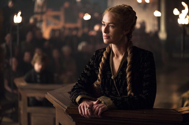 Datei:406 Cersei tätigt ihre Aussage.jpg