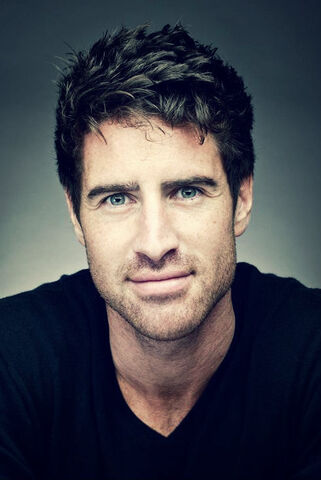 File:DarrenKilleen.jpg