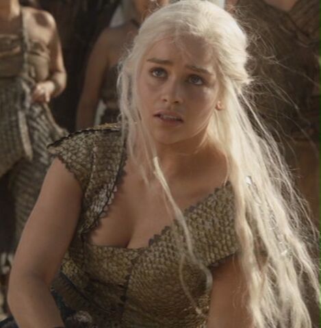 File:Dany at Drogo's Fall.jpg