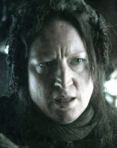File:Craster's wife-daughter 3x03.jpg