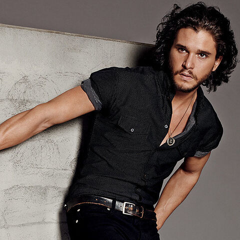 Datei:Kit-Harington-Interview-GQ-April-2014.jpg