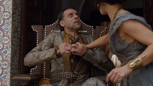File:Doran being stabbed.jpg