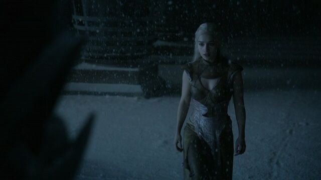Datei:210ValarMorghulisHausDerUnsterblichenDaenerys2.jpg