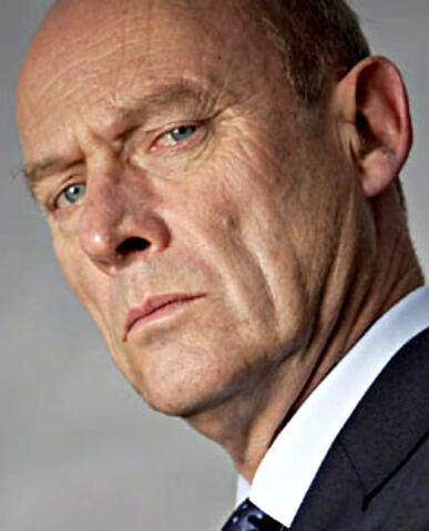 File:Patrick Malahide.jpg
