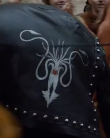File:703-Euron's-horse-bardings.png