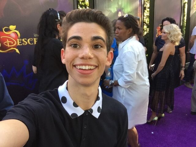File:Cameron Boyce Descendants red carpet.jpg