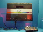 800px-Atari 7800.jpg