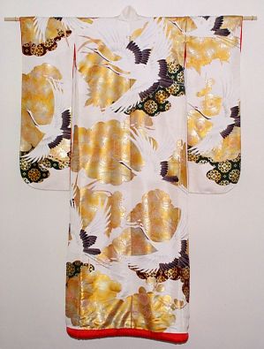 File:Kimono.jpg