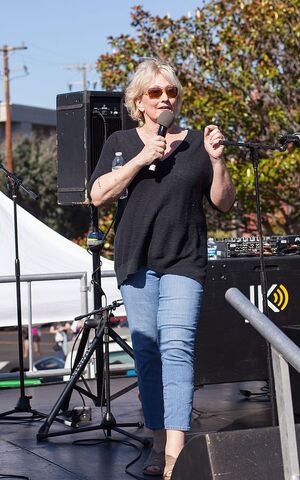 File:Theresa Sparks at San Francisco Trans March 2016.jpg